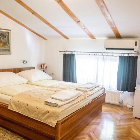 Hotel Herc Сараево Экстерьер фото