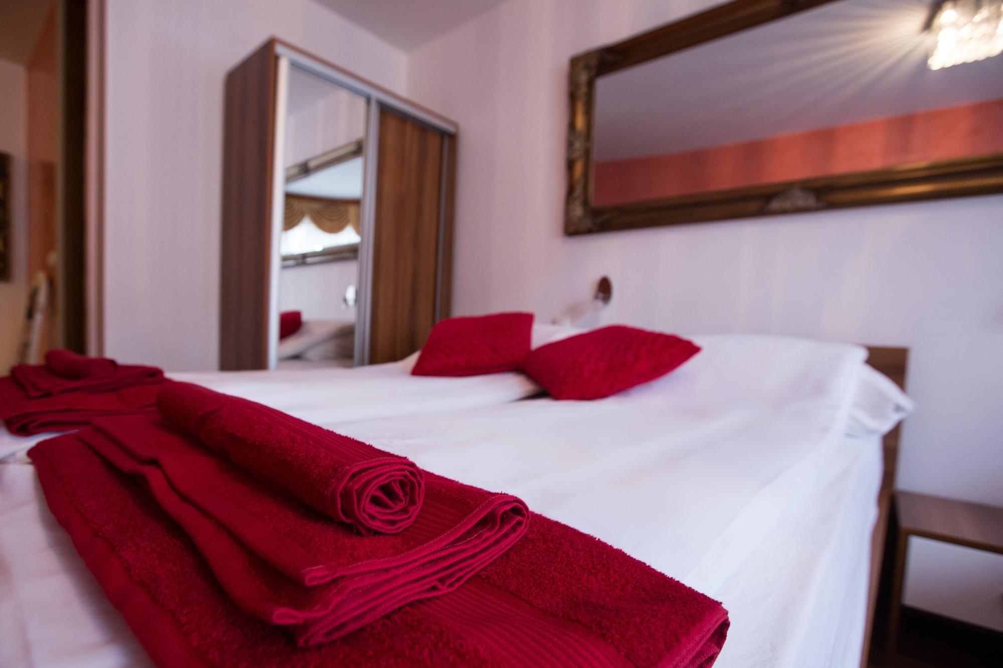 Hotel Herc Сараево Экстерьер фото