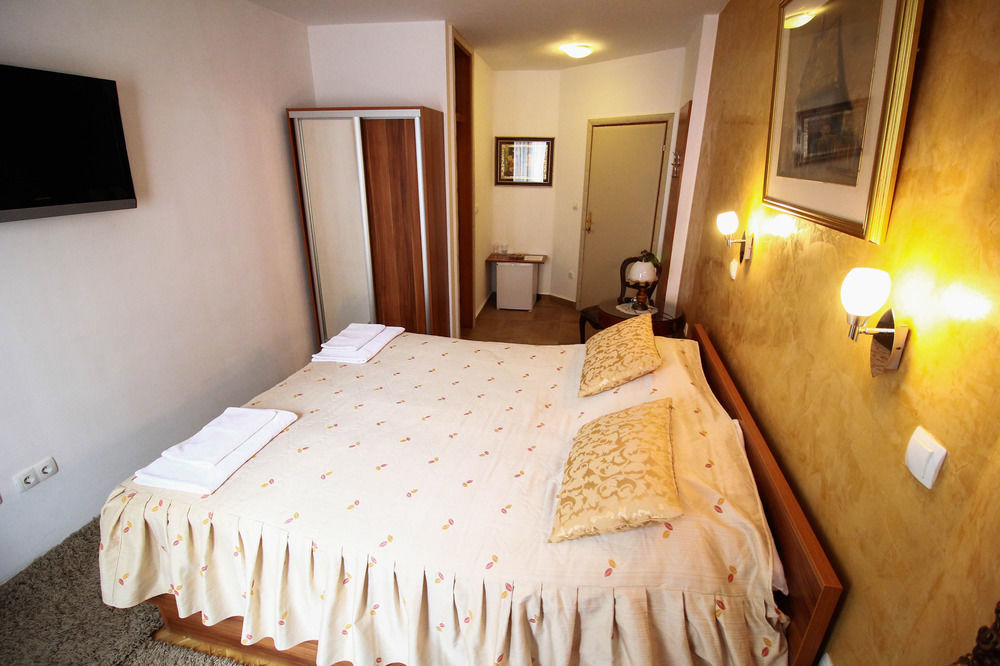 Hotel Herc Сараево Экстерьер фото